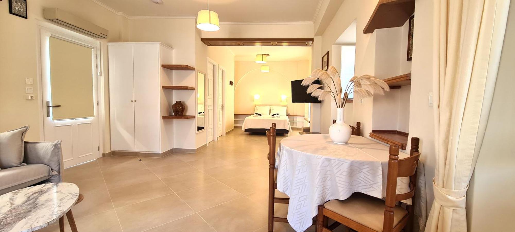 Kastro Hotel Spetses Town Bilik gambar